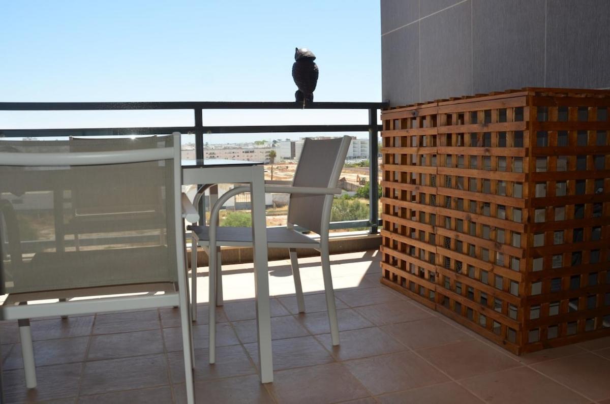 Algarve T2 apartment with pool&balcony in Olhão Exterior foto