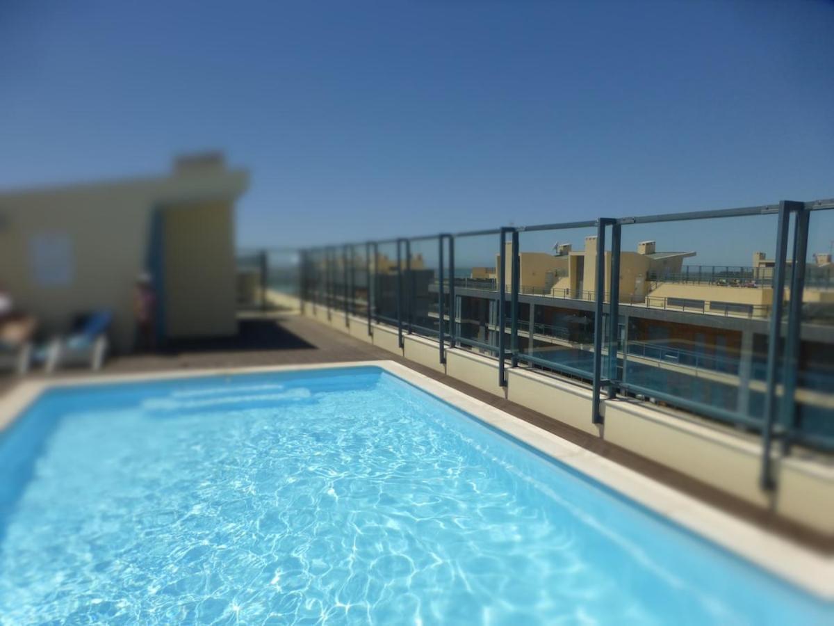 Algarve T2 apartment with pool&balcony in Olhão Exterior foto