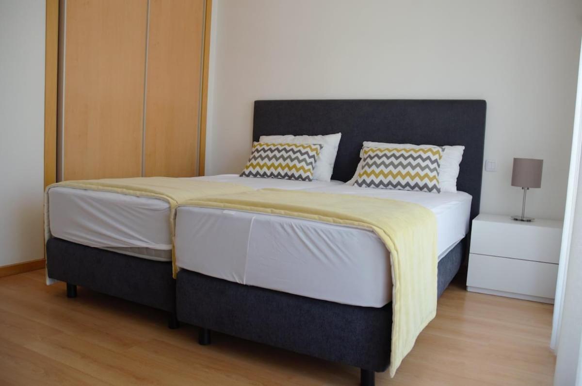 Algarve T2 apartment with pool&balcony in Olhão Exterior foto